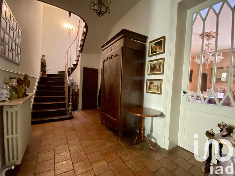 Maison - 217 m² - 7 pièces