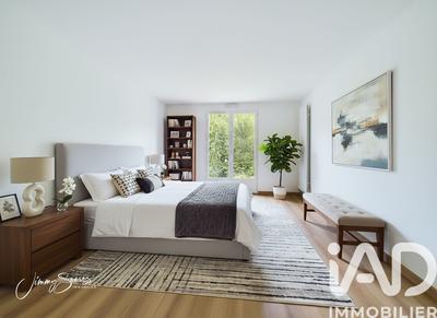 Maison - 170 m² - 6 pièces