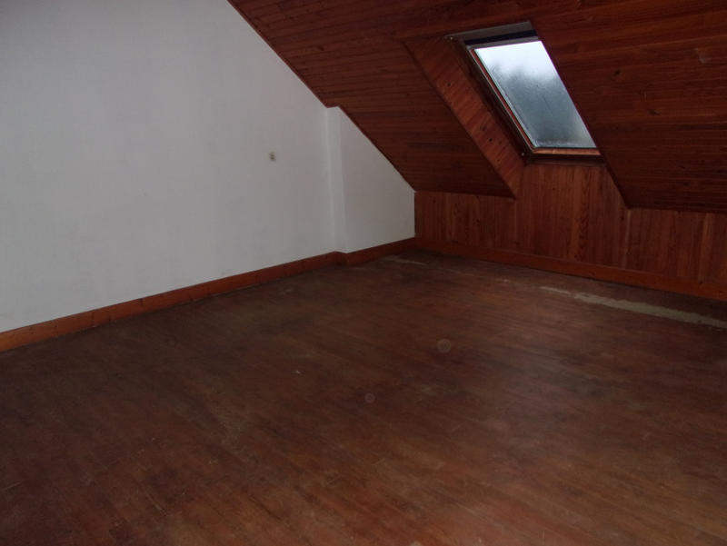 Immeuble - 114 m² - 7 pièces