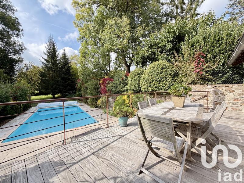 Maison - 272 m² - 5 pièces