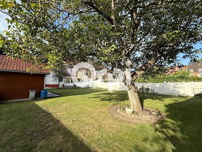 Immeuble - 270 m² - 2 pièces