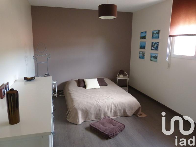 Maison - 210 m² - 9 pièces