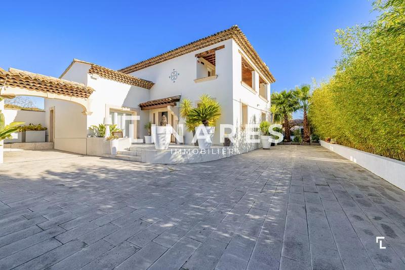 Villa - 176 m² - 5 pièces