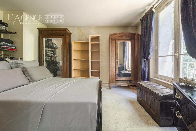 Maison - 291 m² - 6 pièces