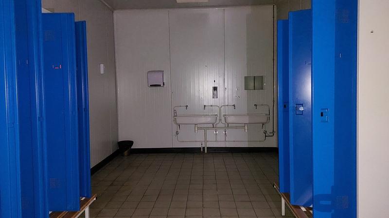 Local commercial - 3 243 m²