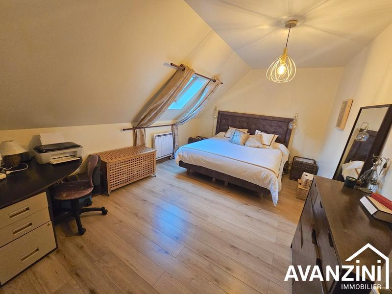 Maison contemporaine - 170 m² - 8 pièces