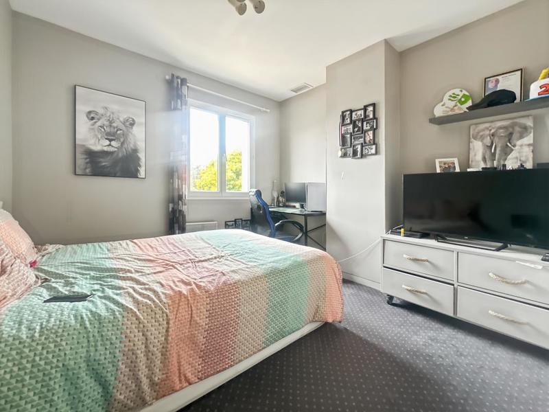 Maison - 195 m² - 7 pièces