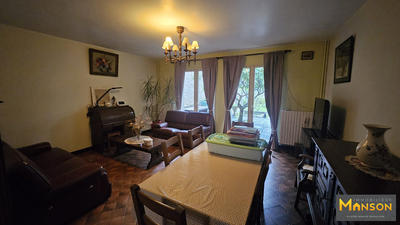 Maison traditionnelle - 115 m² - 5 pièces