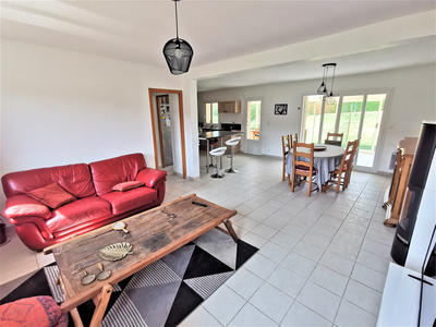 Maison - 116 m² - 6 pièces