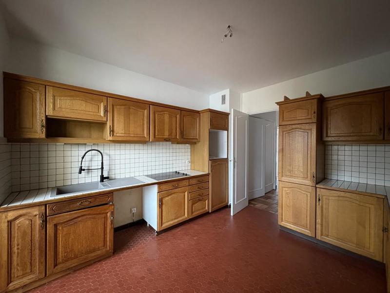 Appartement - 64 m² - 2 pièces