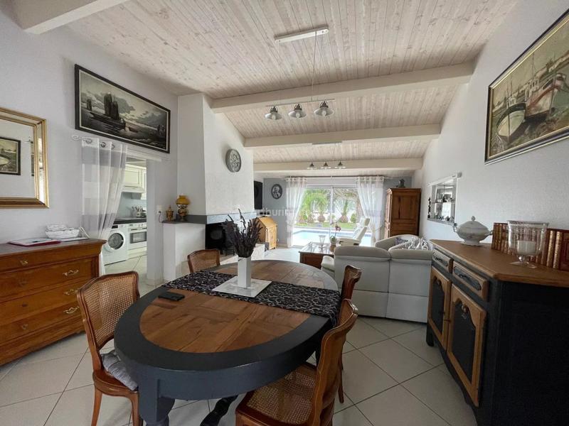 Maison - 175 m² - 5 pièces