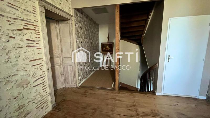 Maison - 429 m² - 10 pièces