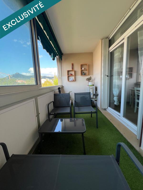 Appartement - 80 m² - 4 pièces