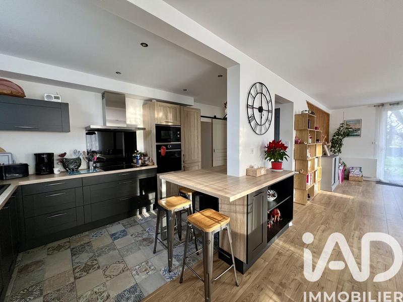 Maison - 192 m² - 7 pièces