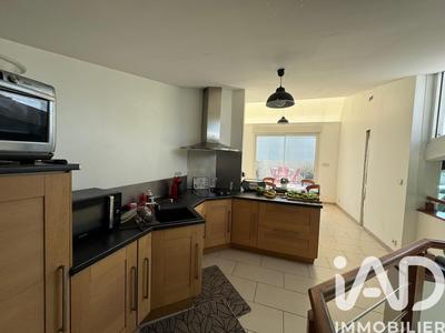 Appartement - 215 m² - 6 pièces