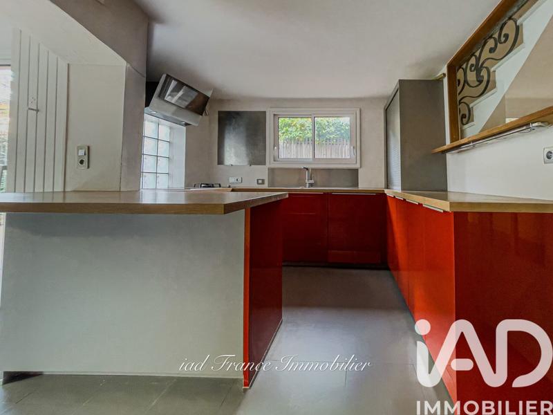 Maison - 264 m² - 8 pièces