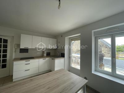 Appartement - 81 m² - 1 pièce