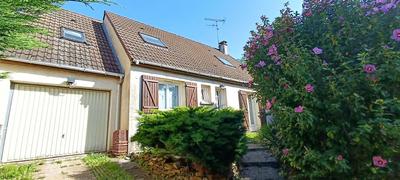 Maison - 107 m² - 5 pièces