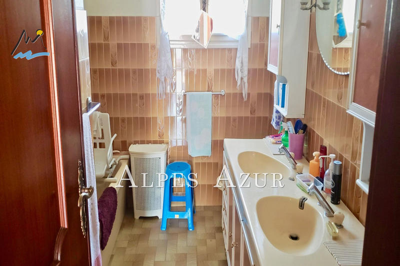 Maison - 152 m² - 7 pièces