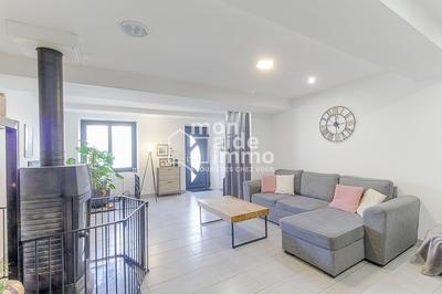 Maison - 144 m² - 5 pièces