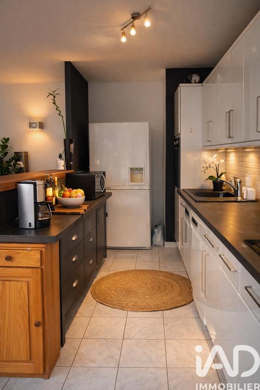 Appartement - 77 m² - 4 pièces