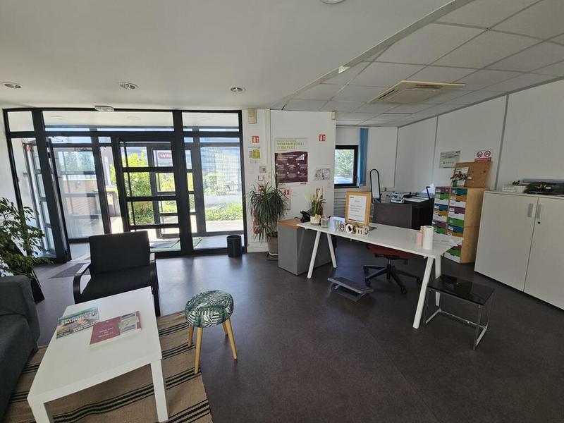 Bureau - 500 m²