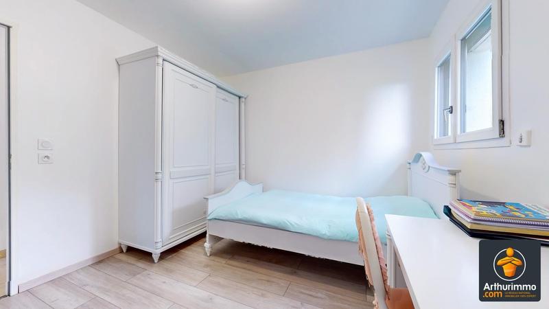 Appartement - 102 m² - 4 pièces