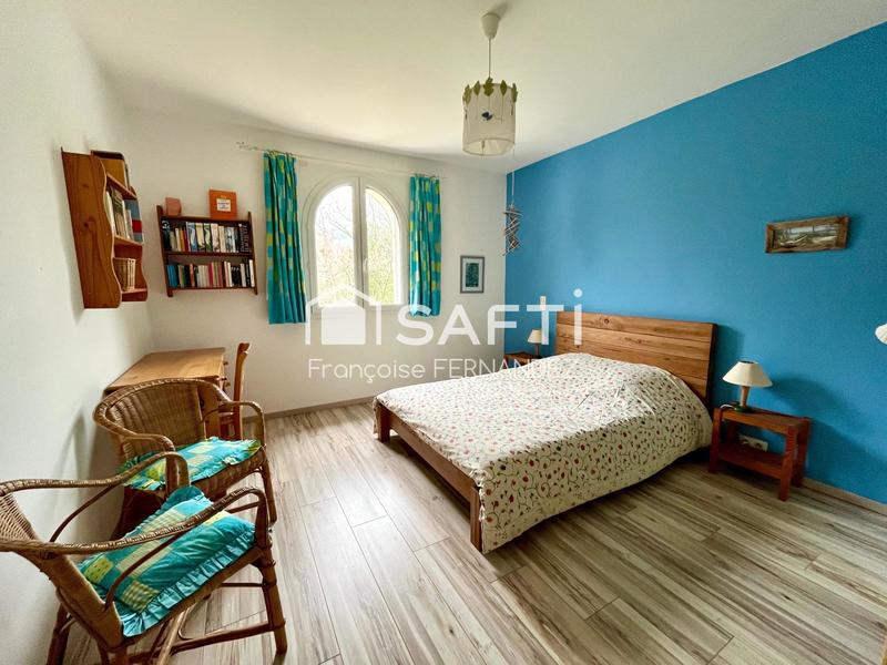 Villa - 250 m² - 10 pièces