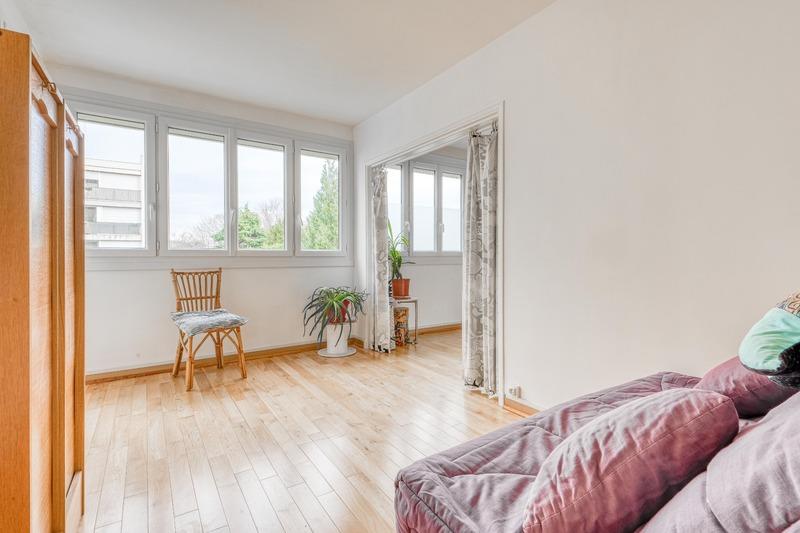 Appartement - 70 m² - 4 pièces