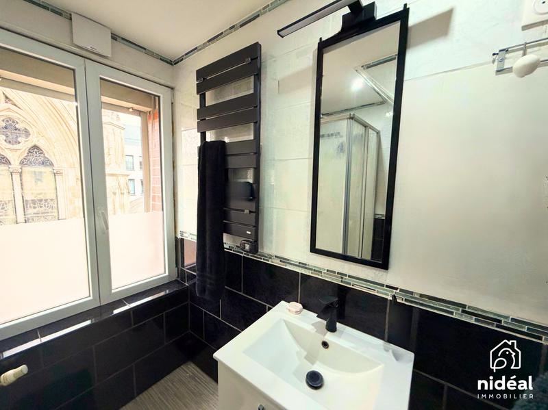 Maison - 80 m² - 6 pièces