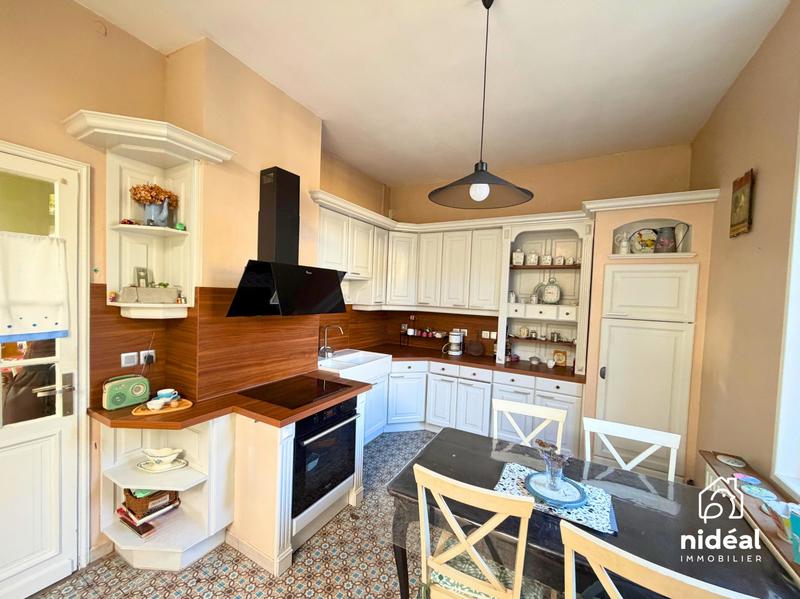 Maison - 118 m² - 6 pièces