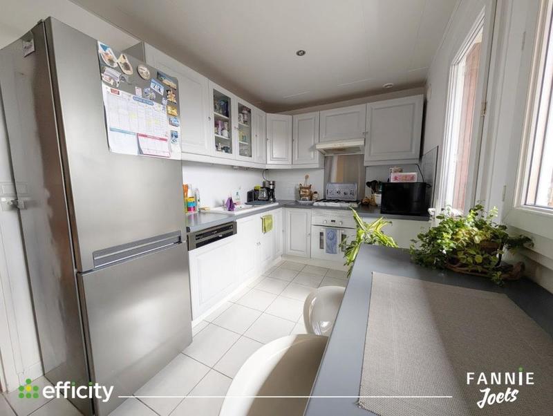 Appartement - 82 m² - 4 pièces