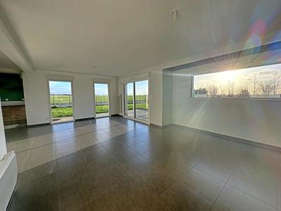 Maison - 139 m² - 5 pièces