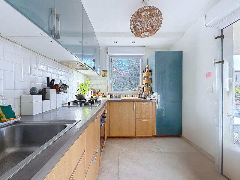 Appartement - 75 m² - 3 pièces