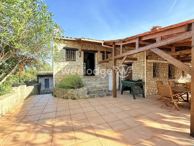 Maison ancienne - 229 m² - 7 pièces