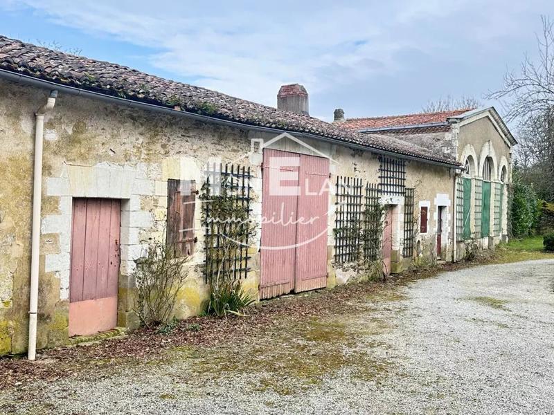 Propriété - 200 m² - 9 pièces