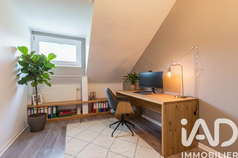 Maison - 127 m² - 7 pièces