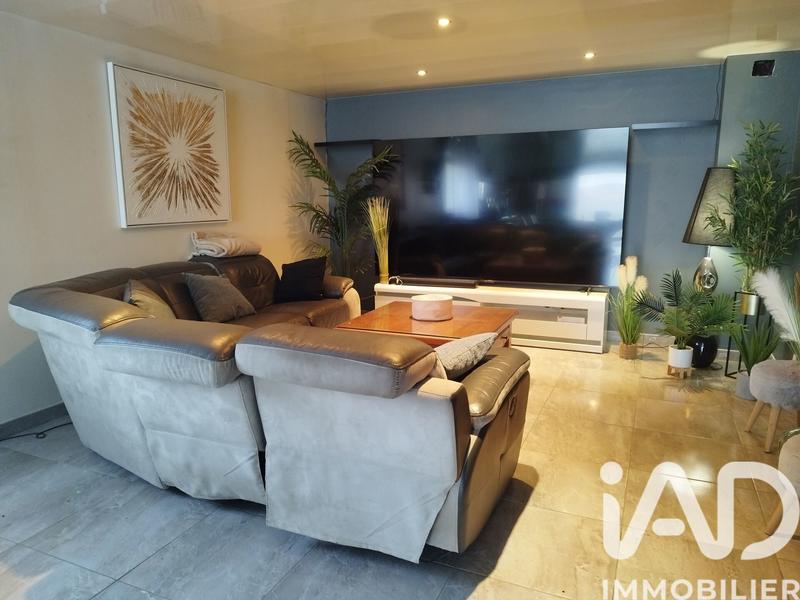 Maison - 197 m² - 6 pièces