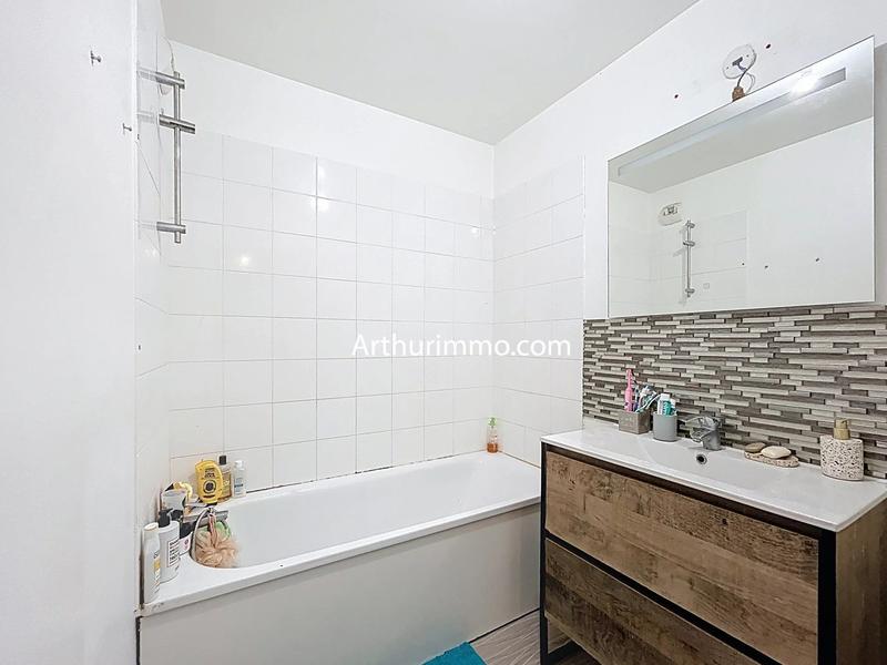 Appartement - 83 m² - 4 pièces