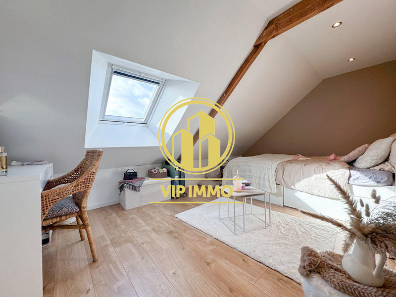 Maison - 111 m² - 5 pièces