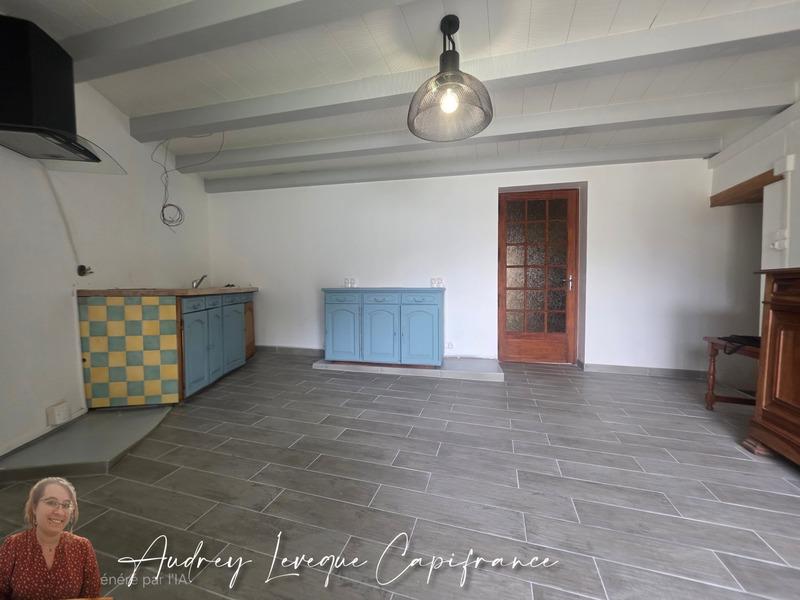 Maison - 203 m² - 6 pièces