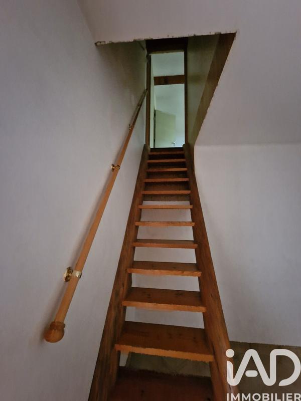 Maison - 180 m² - 7 pièces