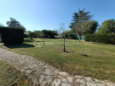 Maison - 143 m² - 5 pièces