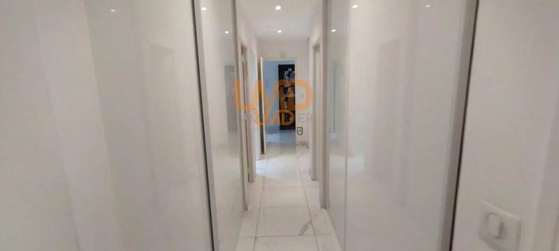 Appartement - 92 m² - 5 pièces