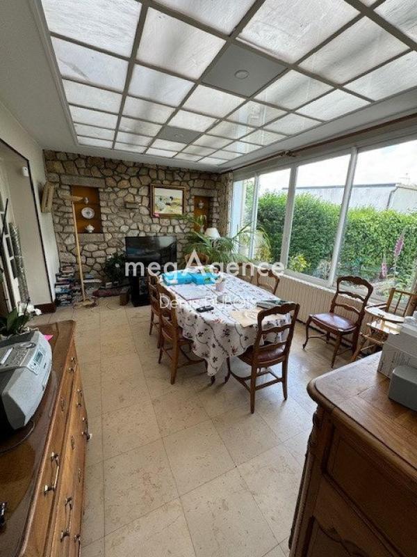 Maison - 286 m² - 12 pièces