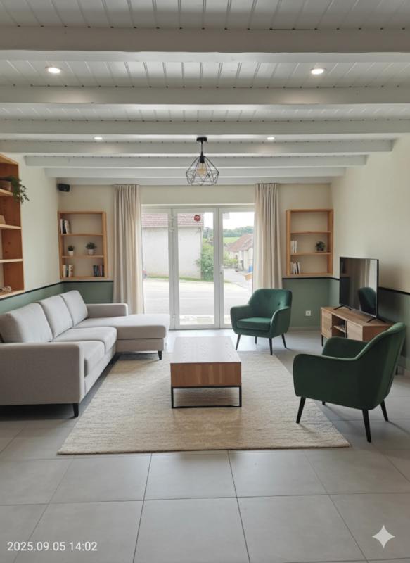 Maison - 90 m² - 7 pièces