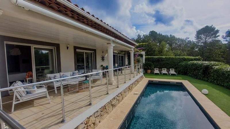 Villa - 166 m² - 5 pièces