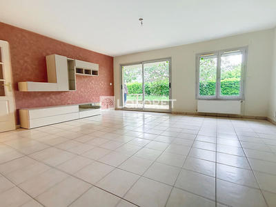 Appartement - 100 m² - 5 pièces