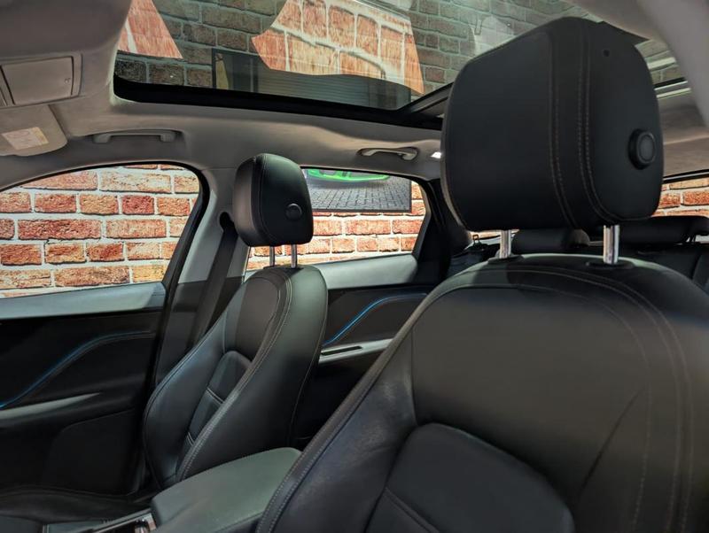 Jaguar F-Pace 2.0d 180ch R-Sport Bva8