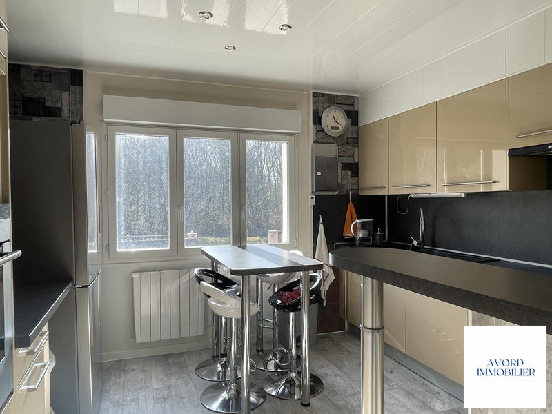 Maison - 148 m² - 7 pièces